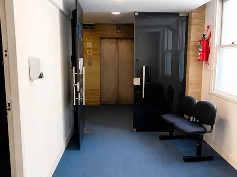 Oficina en Alquiler en San Nicolás, $ 700.000