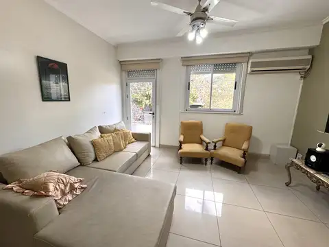 Depto Tipo Casa 4 ambientes con 3 baños