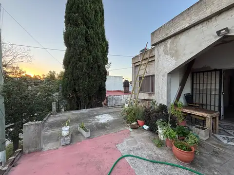 Venta Casa Multifamiliar de 2 Plantas