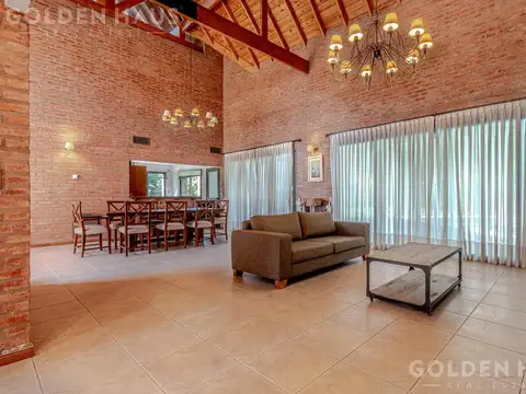 Casa en Venta en La Martona