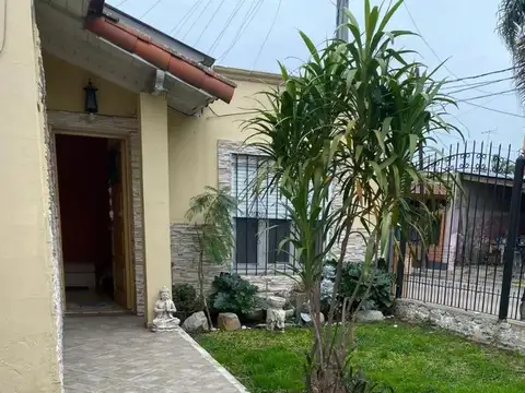 Echeverría 700