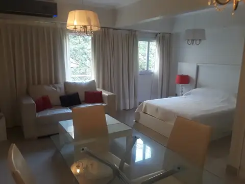 Departamento en Alquiler en Recoleta, $ 660.000