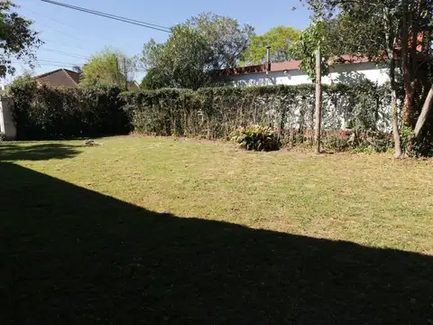 Terreno en Venta 30  mts Fondo