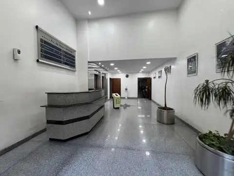 Oficina en Alquiler 21 años