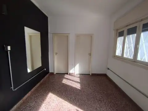 Depto Tipo Casa en Alquiler de 2 ambientes