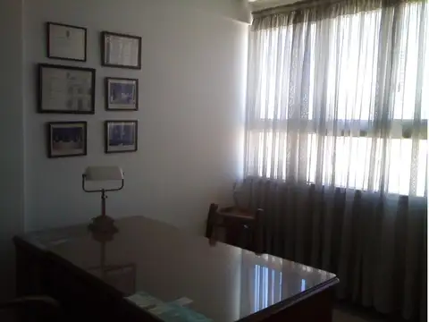Laprida 165