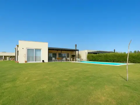 Casa en Venta en Country Club Manuel Belgrano, USD 199.000