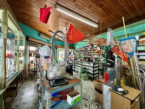 Local en Venta 40 años