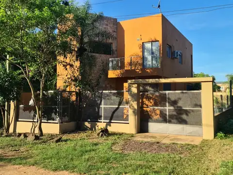 Casa en Venta en Paso de la Patria, USD 160.000