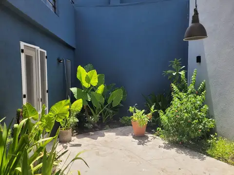 Depto Tipo Casa en Venta de 4 ambientes