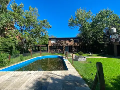 CASA EN VENTA :: PARQUE LELOIR :: 6 AMBIENTES  :: 1041m2