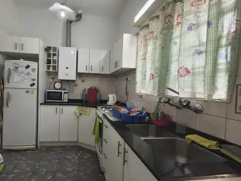 Depto Tipo Casa 2 ambientes con 1 baño