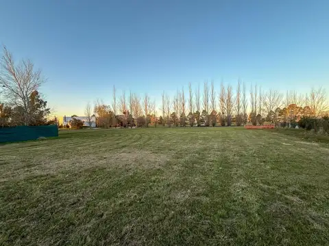 TERRENO EN LA CAROLINA GOLF