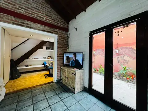 Depto Tipo Casa Monoambiente con 2 baños