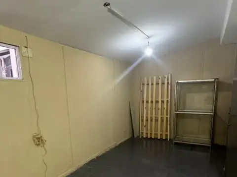 Berutti 500, Piso PB