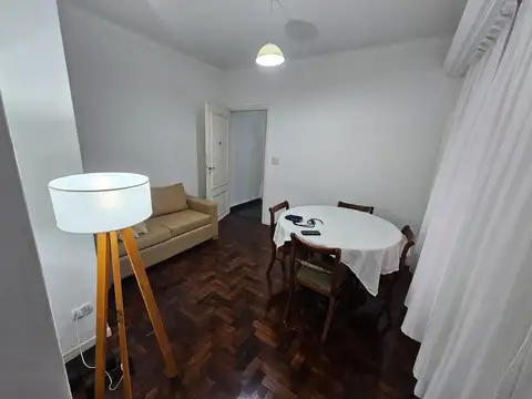 Depto Tipo Casa en Venta de 1 dormitorio