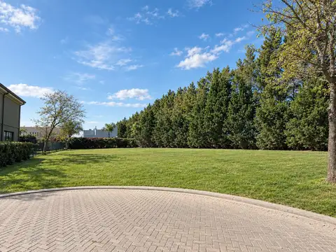 Terreno en Venta en Funes, USD 130.000