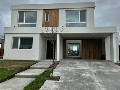 Casa  en Venta en Riberas, Puertos, Escobar