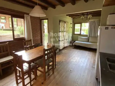 Las Gaviotas, AR-BA6-4 100