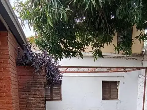 Casa en Alquiler-La Liguria