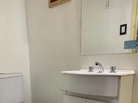Oficina Monoambiente con 2 baños