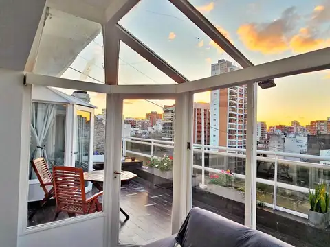 Alquiler – Departamento amoblado exclusivo 2 amb c/ balcón aterrazado, jacuzzi y parrilla