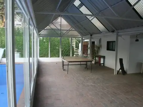  Excelente ubicación 