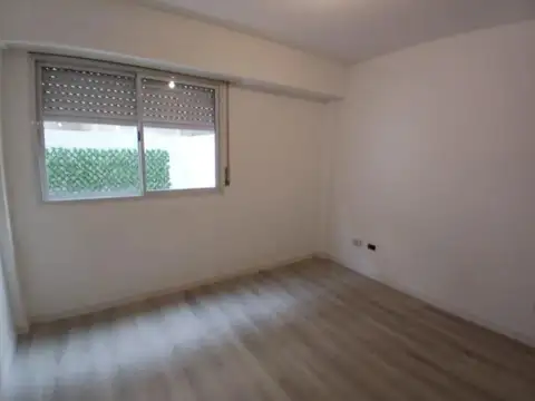 Departamento en Venta en Munro, USD 65.000