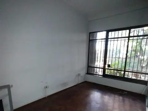 Pje Santa Cruz  al 300