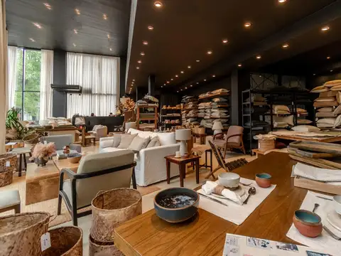 Local en Alquiler en Acassuso, USD 15.000