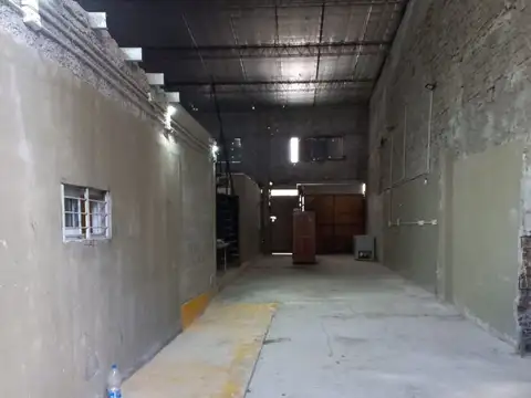 Local en Alquiler en Caseros, $ 2.500.000