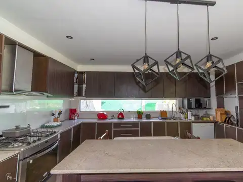 Casa en Venta al Este