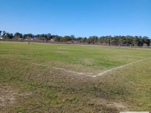 Complejo Deportivo en alquiler - 6 Canchas - Villa Elvira
