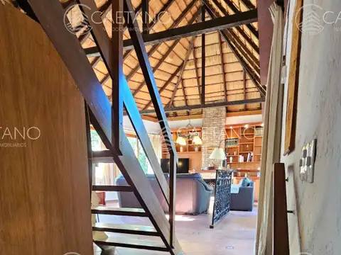 Casa en Alquiler Temporal en Pinares, USD 6.700
