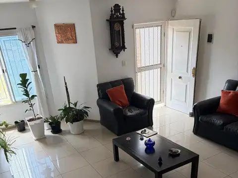 Casa en Venta en Plottier, USD 140.000