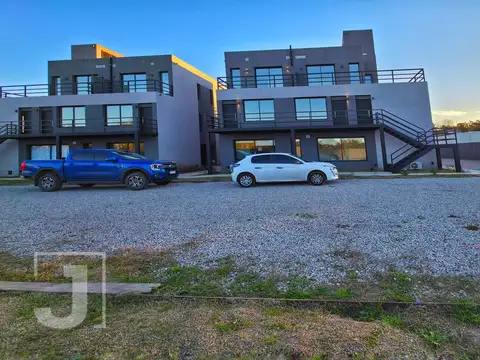 MONOAMBIENTE A ESTRENAR EN ALQUILER EN ONE PILAR – COCHERA – PILETA