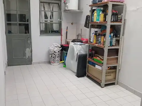 Monteagudo 700, Piso PB