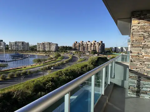 Departamento CATEGORIA2 AMB vista al rio en esquina - Nordelta, Puerto Escondido