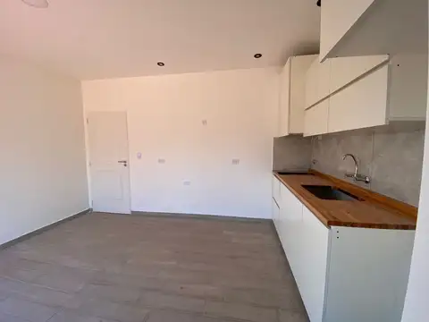 Depto Tipo Casa en Venta en Paso Del Rey, USD 75.000