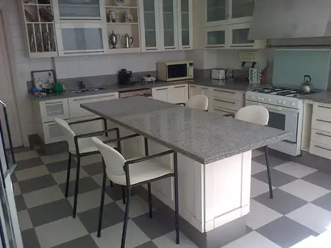 Avenida Alvear 1500