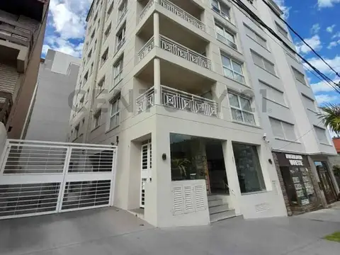 VENTA DEPARTAMENTO 4 AMBIENTES VISTA LATERAL AL MAR DOBLE COCHERA/BAULERA STELLA