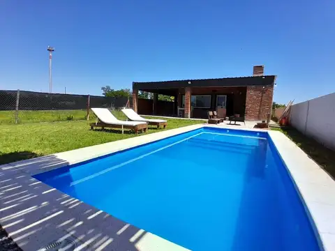 VENTA CASA LOMA VERDE- PILETA-PARRILLA
