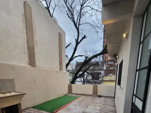 VENTA CASA CON DOS PH 2 PLANTAS VILLA GRAL MITRE