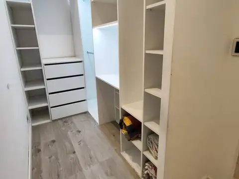 VENTA CASA CON DOS PH 2 PLANTAS VILLA GRAL MITRE