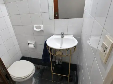 VENTA TRIPLEX 4 AMBIENTES, EN MUÑIZ