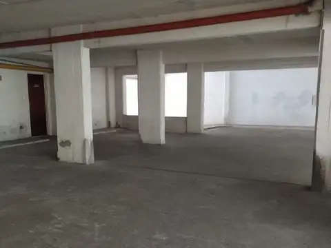 COCHERA CUBIERTA - EDIFICIO TORRES MENSAJERIAS