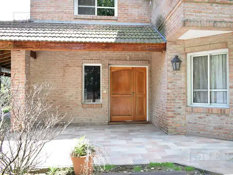 Casa en Venta en Boulevares con RENTA, Mar del Plata Golf Club 3350