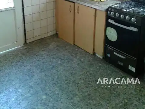 Casa en Venta en Monte Grande, USD 140.000