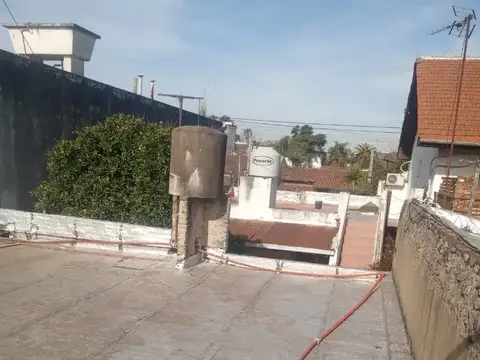 DOS CASAS MULTIFAMILIAR EN LOMAS DE SAN ISIDRO