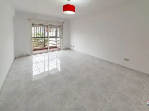 Depto Tipo Casa en Venta de 2 ambientes